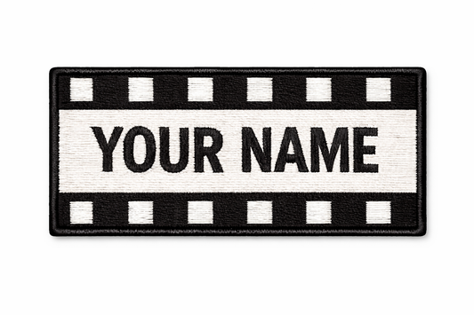 Toppa Nome Personalizzata Stile Cinema – Ricamata | Termoadesiva, da Cucire o Velcro